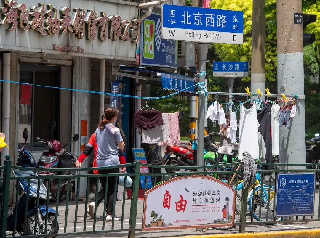 教育装备选型指南：从课程研发到教具开发的配套方案解析