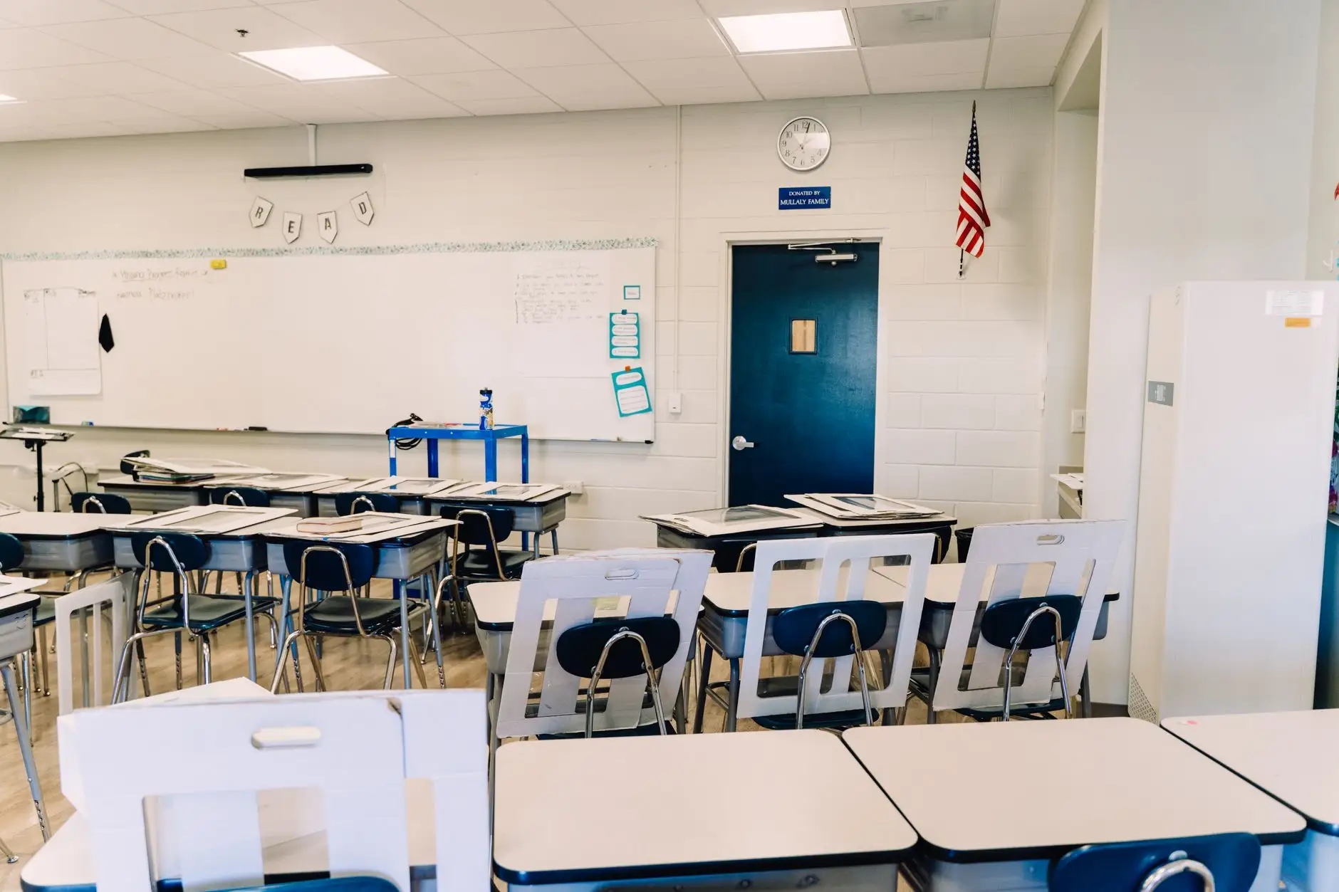 教育课程研发与教学设备配套：学之门教育科技的产品服务体系解析正文配图 1